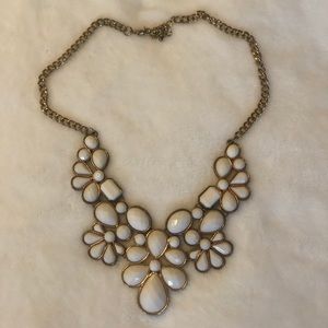 White and Gold Necklace🤍💛